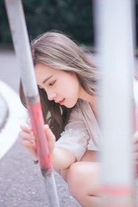只愿来生不相识